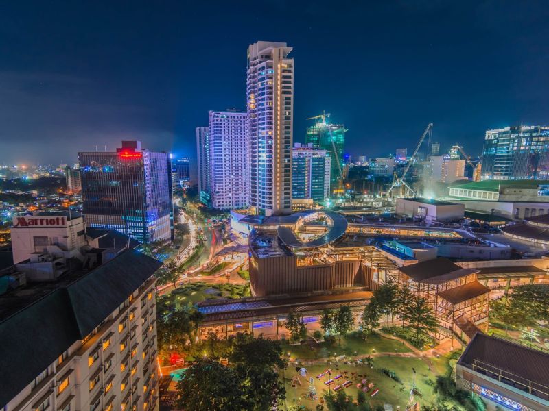 Begleitservice Berlin 13 photo 1505449307143 eb99f132e28f scaled
